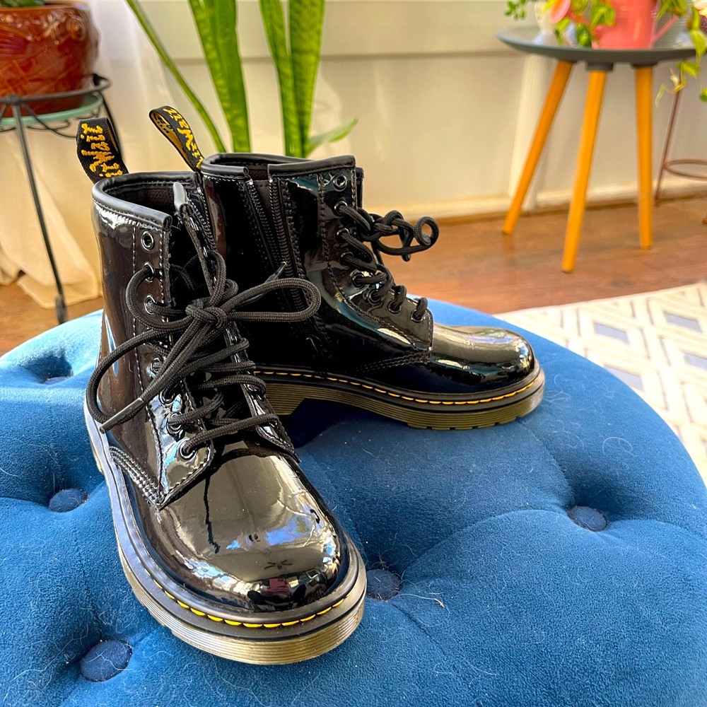 BRAND NEW DOC MARTENS (Kids)